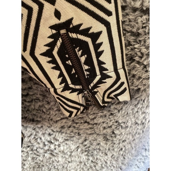 Mink Pink Pardon My Freedom Tribal Biker Jacket Size Small - Picture 7 of 12